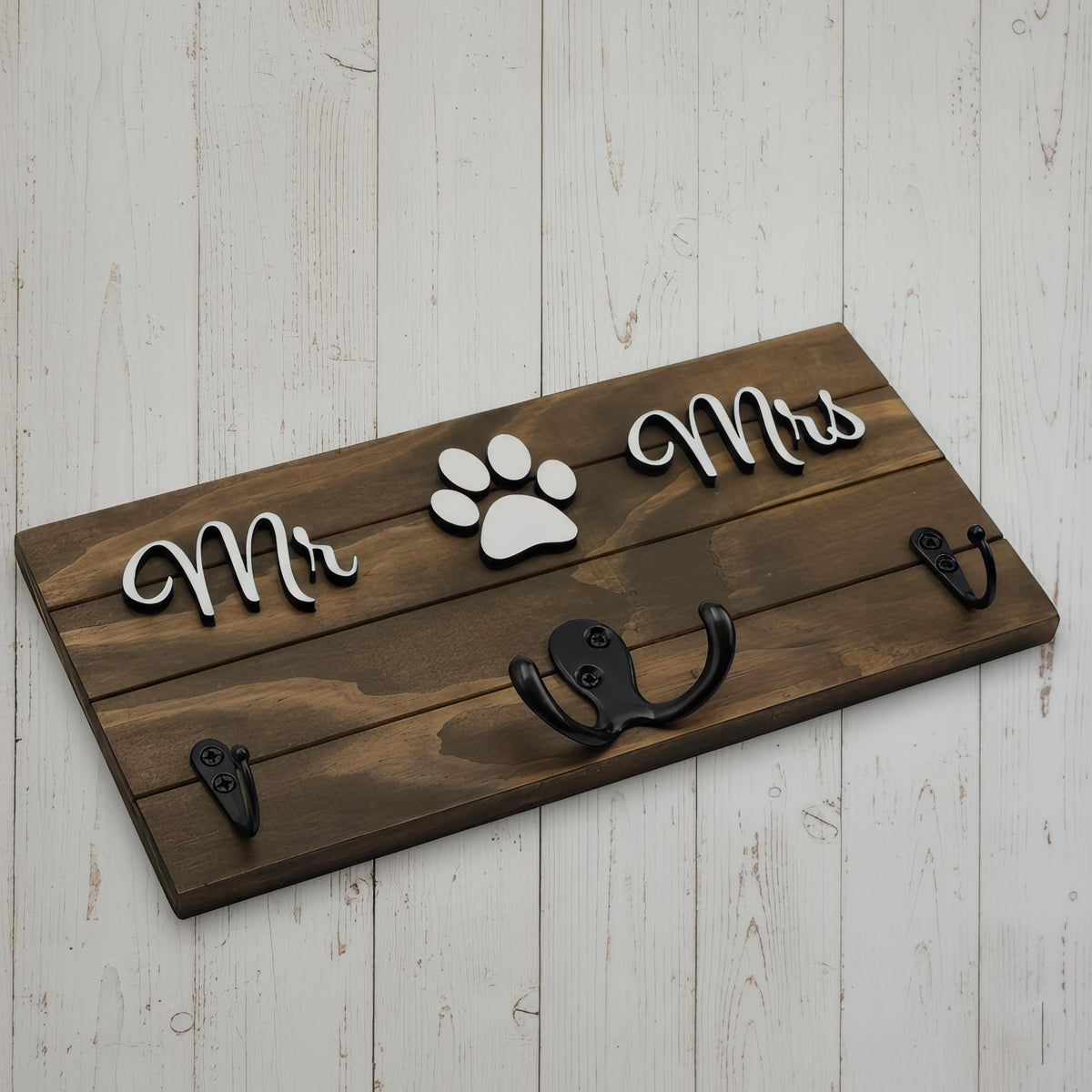 Mr and Mrs wood key and leash holder with white 3D lettering and paw, shiplap board and black wall hooks