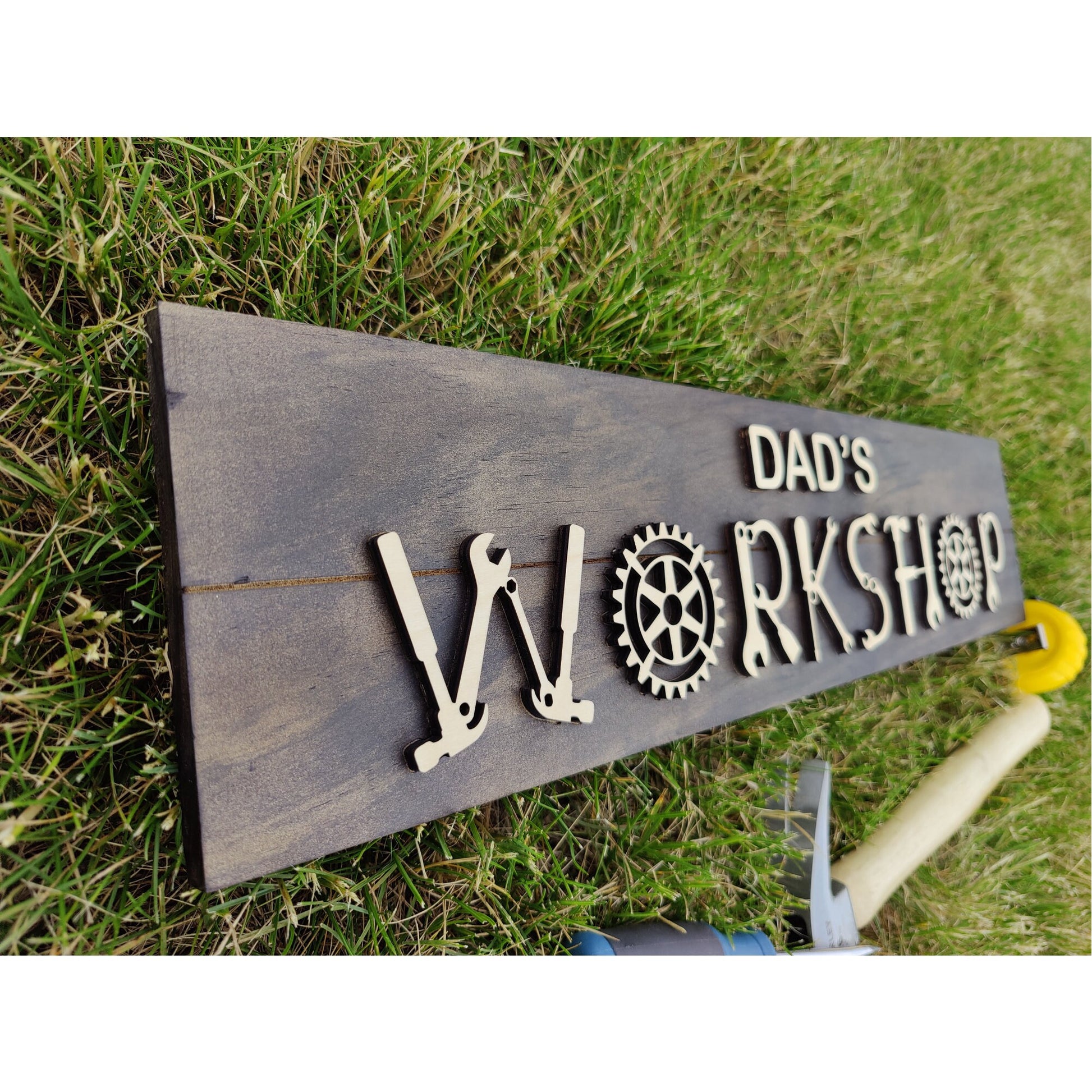 Dad's Workshop Sign